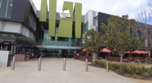 cockburn gateway xmas trading hours