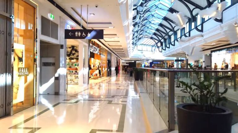 pacific fair black friday hours