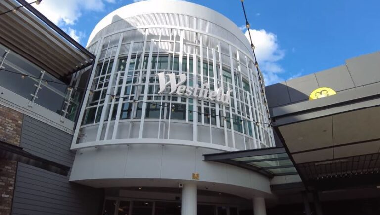 westfield chermside black friday hours