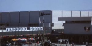 Floreat Forum Christmas hours