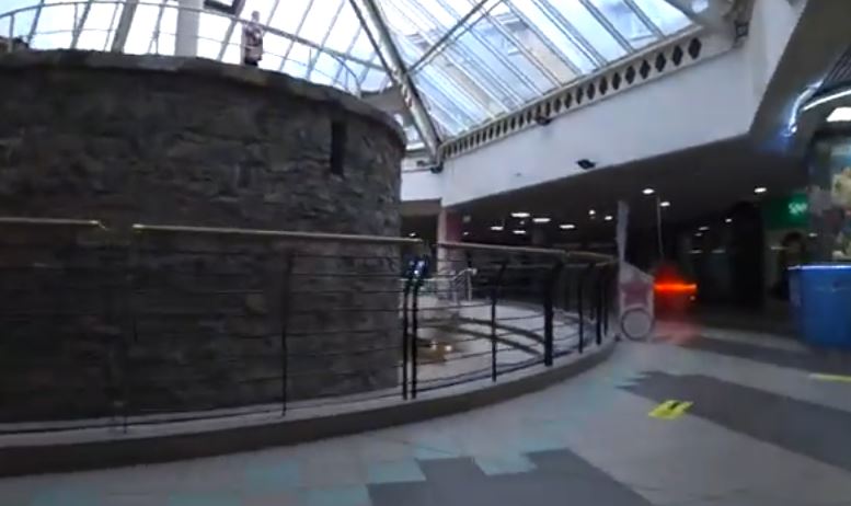 eyre square shopping centre christmas opening hours